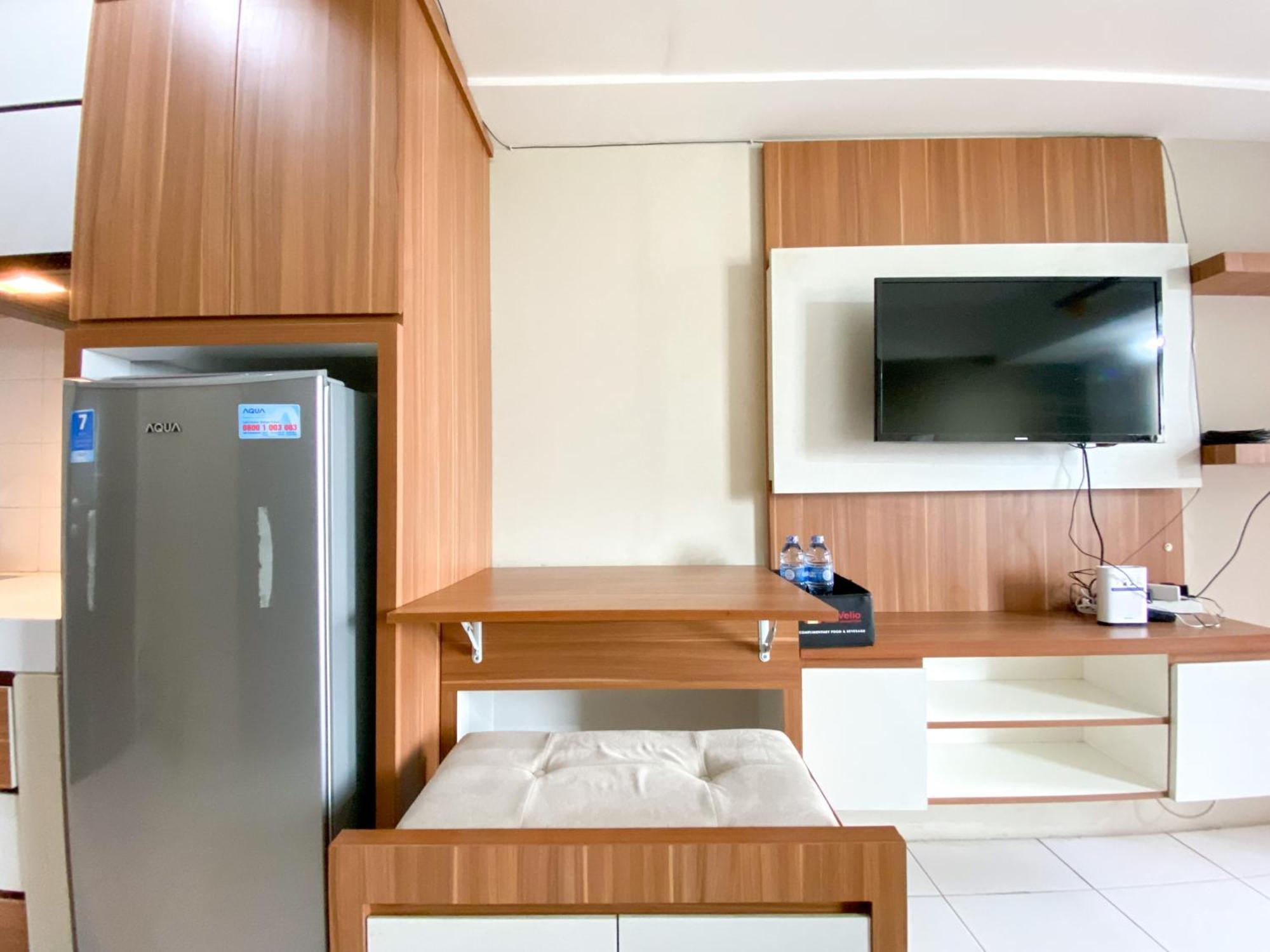 Full Furnished With Simply Look Mont Blanc By Travelio Apartemen Bekasi